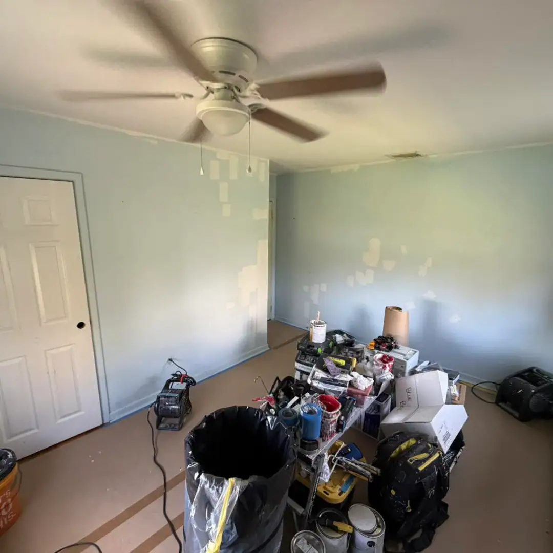 before_interior_painting_amber